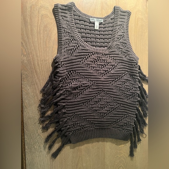 Cotton By Autumn Cashmere Sleeveless Sweater - Picture 3 of 5